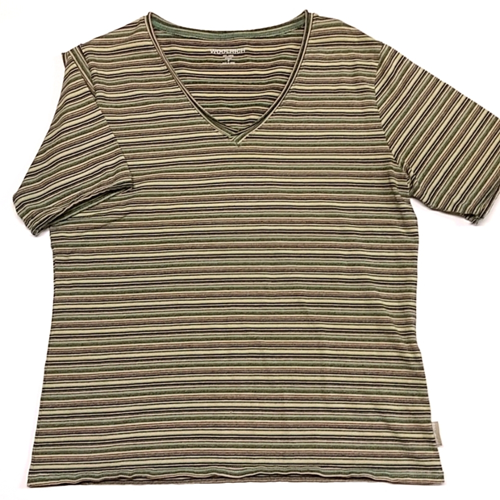 Woolrich V-Neck Tee